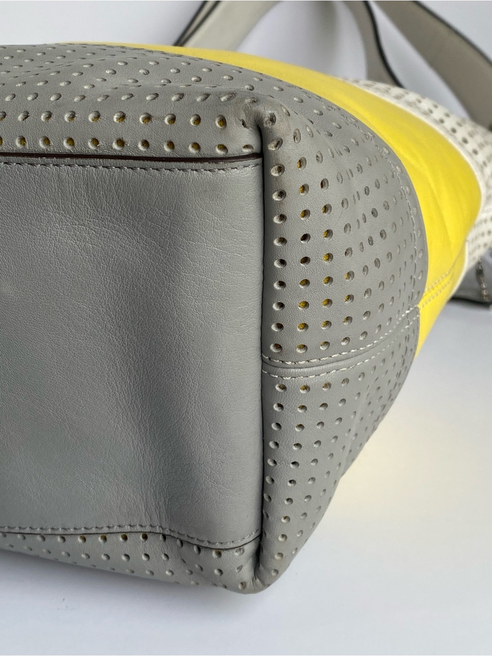 Coach Legacy Perforated  Large Duffel Adjustable Shoulder Bag - Picture 11 of 14